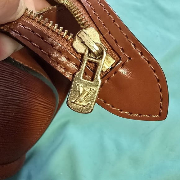 Louis Vuitton Brown Structured Tote Bag - Picture 7 of 9